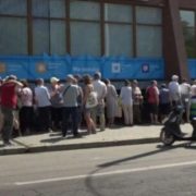 Нову грошову допомогу почали виплачувати українцям: хто та яку суму отримає