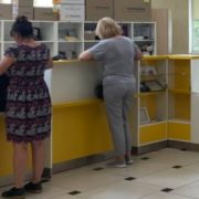 Чи можуть українці раніше вийти на пенсію у разі скорочення на роботі