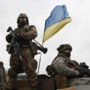 Зараз ситуація 50 на 50: відьма дала прогноз закінчення війни в Україні