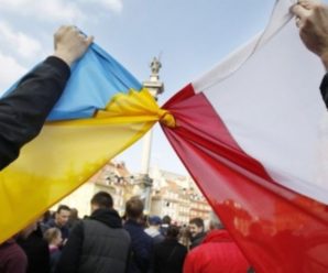 Українських біженців у Польщі масово позбавлятимуть виплат: в чому причина
