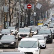 Україна змінює ПДР: головні нововведення, про які має знати кожен водій