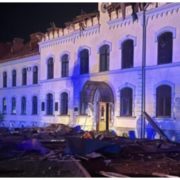 Росіяни пошкодили університет на заході України, де навчався Степан Бандера