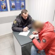 На Калущині нетвереза мати повідомила поліції про зникнення сина: де була дитина (ФОТО)