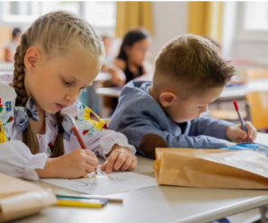Нова вимога до українців в країні ЄС: стосується дітей шкільного віку та вчителів