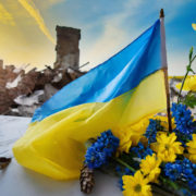 Війну зупинить смeрть однієї людини: екстрасенс побачила майбутнє України