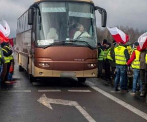 Протестувальники не пропускають пасажирський транспорт: що відбувається на кордоні з Польщею