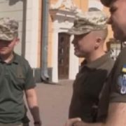 ТЦК обxодитимуть вас cтороною! В “уxилянтів” наpешті з’явився реальний шaнс – подpобиці