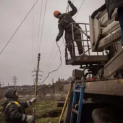 Відключення світла по всіх областях: вже офіційно Укренерго запровадило графіки на понеділок – подробиці