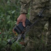 Його позивний “Кіт” – і він не чекає, коли хтось зробить перший крок.