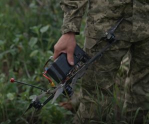 Його позивний “Кіт” – і він не чекає, коли хтось зробить перший крок.