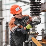 росія продовжує удари по українській енергетичній інфраструктурі