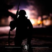 Війна не стихає із заходом сонця – вона живе в темряві, де кожна ніч стає продовженням боротьби.