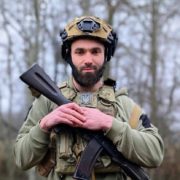 Підписав контракт і очолив медичну службу 68-го батальйону 101-ї окремої бригади Сил ТрО ЗС України.