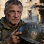 Твоє життя вже не буде “як до війни” — і це нормально