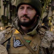 ⁨За кожним вдалим пострілом гармати, за кожною знищеною одиницею ворожої техніки стоять вони — звичайні люди