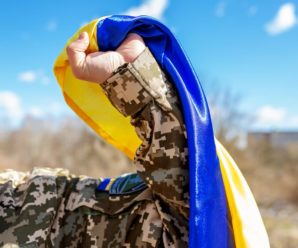 Коли країна не здається — не маєш права здатися ти