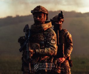 Британський «Mastiff» та українські стрільці