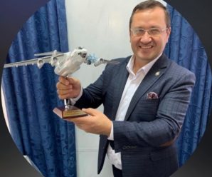 Секс за концерти, відкати та квартира коханцю: таємне життя начальника Центрального офіцерського клубу ВКС РФ